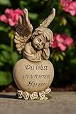 Schneemann-Versand Grabengel Figur mit Herz Du lebst in unserem Herzen – ca. 18cm hoch, wetterfest, Kunststein, liebevolle Grabdeko Engel Statue für Friedhof & Garten