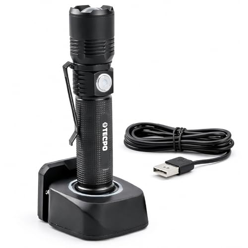 TECPO Taschenlampe 600 Lumen 7500K 250 Meter Leuchtweite 2600 mAh Akku Lampe