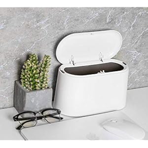 AYADA Tafelafvalemmer met deksel, mini afvalbak, tafel afvalemmer, badkamer cosmetica-emmer, tafelafvalbak voor keuken, badkamer, bureau, toilet, auto, bed, geurdicht, klein plastic, 1,5 l (wit)