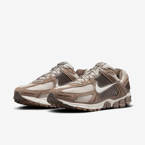 Image of Nike Zoom Vomero 5 Men's Shoe