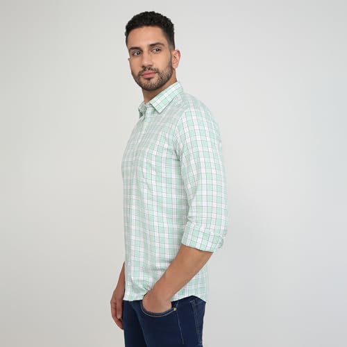 Image of Parx Men Slim Fit Checks Pattern Pure Cotton Semi Cutaway Collar Full Sleeve Casual Shirt