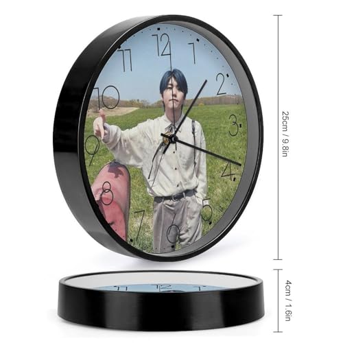 ミセス・グリーン・アップル ミセス-若井 滉斗 掛け時計 とけい PCプラスチック本体 電池式 取り付け簡単 人気 推し アイドル スター 芸能人 ギフト プレゼント リビング 教室 部屋 10x10in