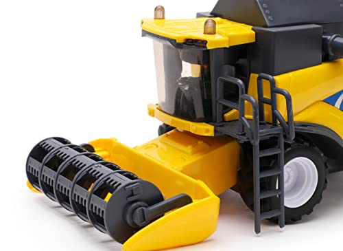 Toyland® 1:32 Scale Friction Powered Yellow Combine Harvester Toy Vehicle - Farm Toys - 25cm x 11cm (9.8" x 4.3") - Image 4