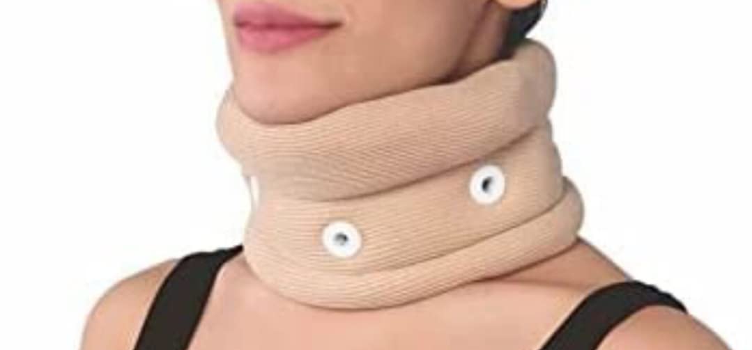 ALBANIO Adjustable Cervical Collar Soft for Neck Pain Relief | Spine Stability Support Orthopedic Belt - Medium