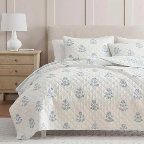 Image of Martha Stewart - King Quilt Set, 100% Cotton Reversible Bedding Set, Incredibly Soft Feel for Year Round Comfort, 3 Piece Bed Set with Matching Pillowcases (Flower Block Print Blue)