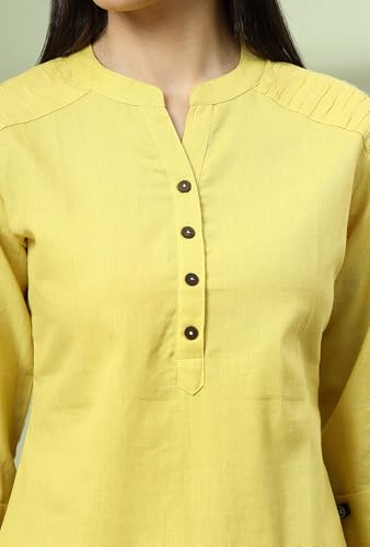 Image of Pistaa's Women's Cotton Relaxed Fit Short Kurti
