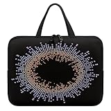 【Fermeture à glissière lisse et grande ouverture】- La fermeture à glissière à chargement par le haut garantit que la pochette de l'ordinateur portable restera fermée, en douceur et protégera parfaitement le contenu à l'intérieur. La grande ouverture vous permet de ranger facilement votre ordinateur portable. pour un accès facile et pratique à votre ordinateur portable pour travailler en déplacement, ce qui en fait l'un des meilleurs accessoires pour ordinateur portable