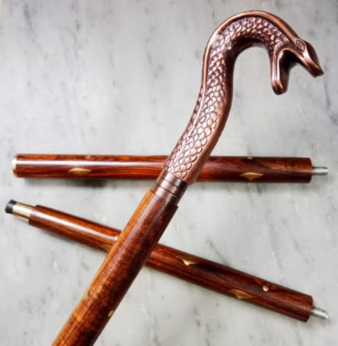 Bastón decorativo con mango de cabeza de cobra, latón envejecido y diseño de madera Bastón decorativo con mango de cabeza de cobra, latón envejecido y diseño de madera