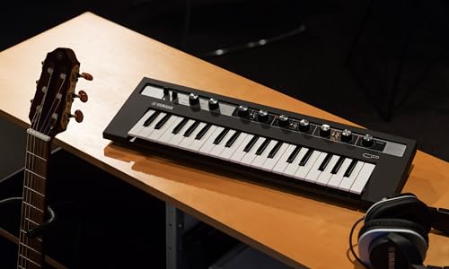 Image of Yamaha REFACE CP Portable Electric Piano and Vintage Keyboard Sound Engine with 37 Mini-Keys