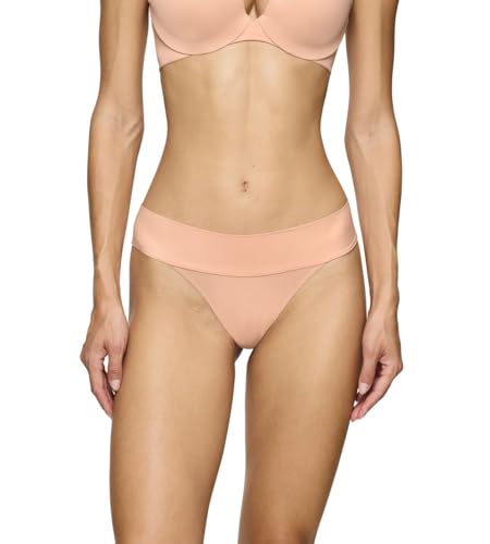 String invisible Triumph Body Make-up Illusion contre les marques