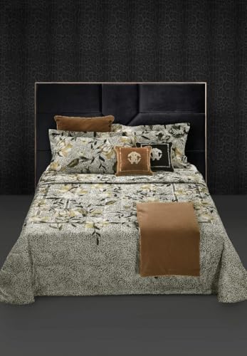 Roberto Cavalli Completo lenzuola matrimoniale effetto copriletto, realizzato in raso di cotone 100% con stama digitale ad alta definizione, made in Italy art. Love nest col. camel