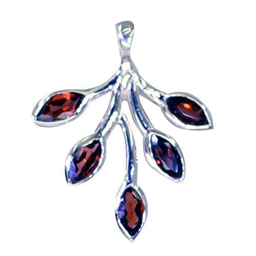Collier cœur en grenat naturel et argent idéal pour sublimer le quotidien