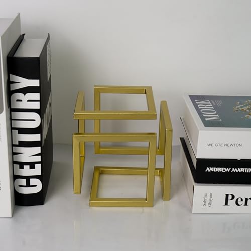 Escultura Geométrica Cubo Dorado Decorativo en Metal miniatura 5