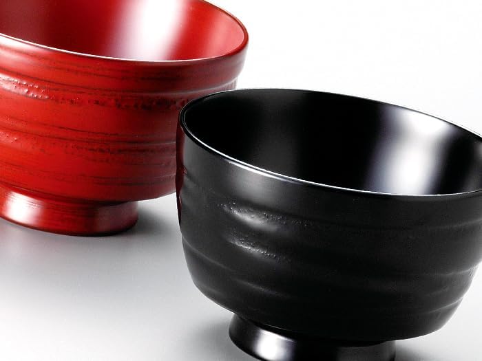 究極の美◼️蔵から黄金の鶴23羽が優雅に飛ぶ漆塗り蒔絵のお椀が出て来