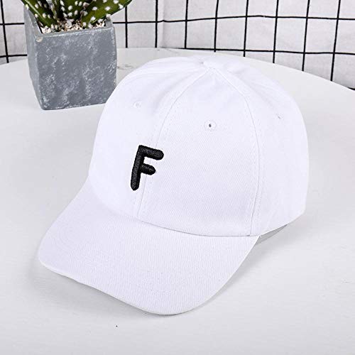 Casquette de baseball femme brodée : le style tendance et pliable pour le plein air