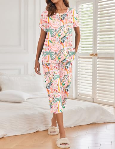 Image of Ekouaer Women's Capri Pajama Sets Print Short Sleeve Sleepwear Top and Capri Pants Soft Loungewear with Pocket