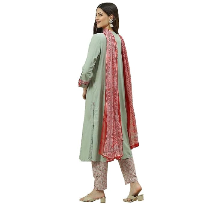 Image of BIBA Women Rayon Viscose Gathered Solid Suit Set