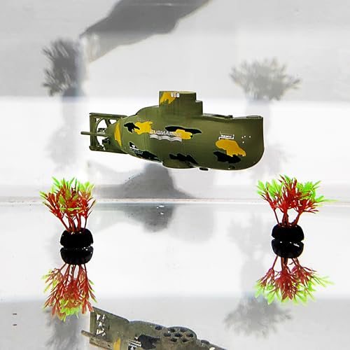 Image of Tipmant Mini RC Submarine Remote Control Boat Ship Military Model Electronic Water Toy Waterproof Diving for Swimming Pool, Fish Tank Kids Gift (Green)