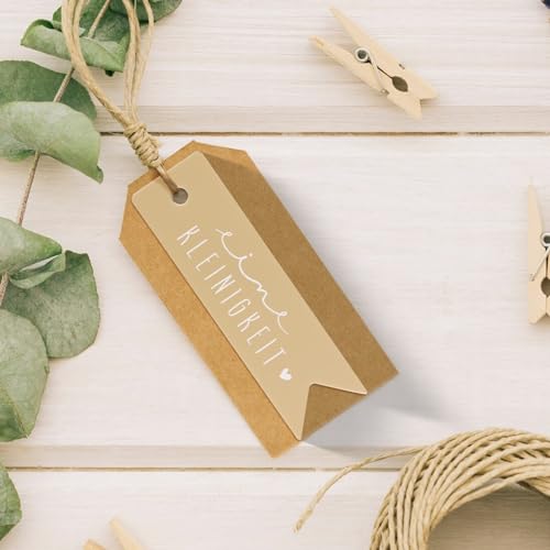 COLOFALLA 50pcs Geschenkanhänger Danke Kraftpapier Tags mit 10m Hanfseil Karton Geschenkanhänger Papier Anhänger Label mit Schnur Liebe Deko Geburtstag Etiketten Geschenkverpackung (Kleinigkeit)