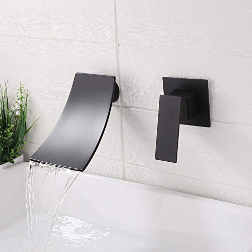 Robinet de lavabo encastré pour optimiser l'espace et éviter les éclaboussures