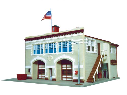 Life-Like Trains Ho Scale Building Kits - Fire House #TOP1