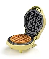 Bestron Mini-Waffeleisen für klassische Waffeln, kleiner Waffelmaker mit Antihaftbeschichtung, für Kindergeburtstage, Familienfeiern, Ostern oder Weihnachten, Retro Design, 550 Watt, Farbe: Gelb – Ansicht 2