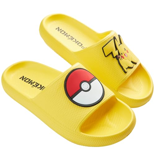Get Trend Pokemon Claquette Garcon, Pikachu et Pokeball Été Chaussons Enfant et Ados, Voyage Accessoires, Sandales Plage Idee Cadeau (32/33 EU, Jaune Chunky)