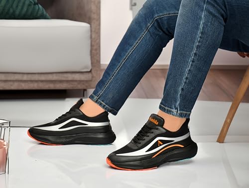 Image of Men's Lightweight White Running Shoes with Mesh Upper & Airmix Sole