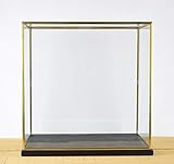 Dimensions totales : longueur 37 cm, largeur 18 cm, hauteur 46 cm.
