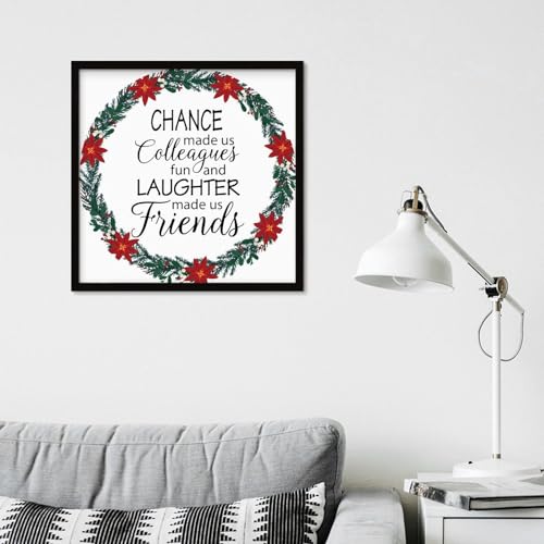 Décoration murale en bois pour rompre la monotonie d'un bureau - 5