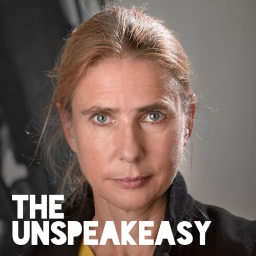 How To Survive a Mania - Lionel Shriver hates groupthink. And so should everyone else. Podcast Por arte de portada