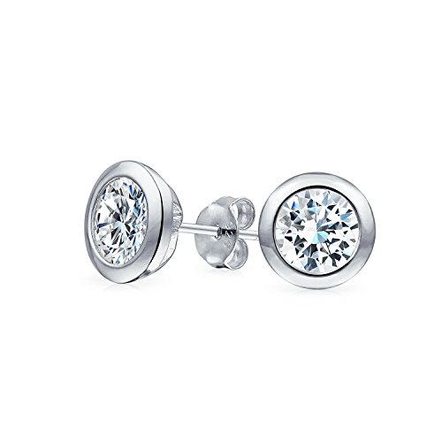 Boucles d'oreilles clous solitaires pour femme, bijou chic quotidien en argent