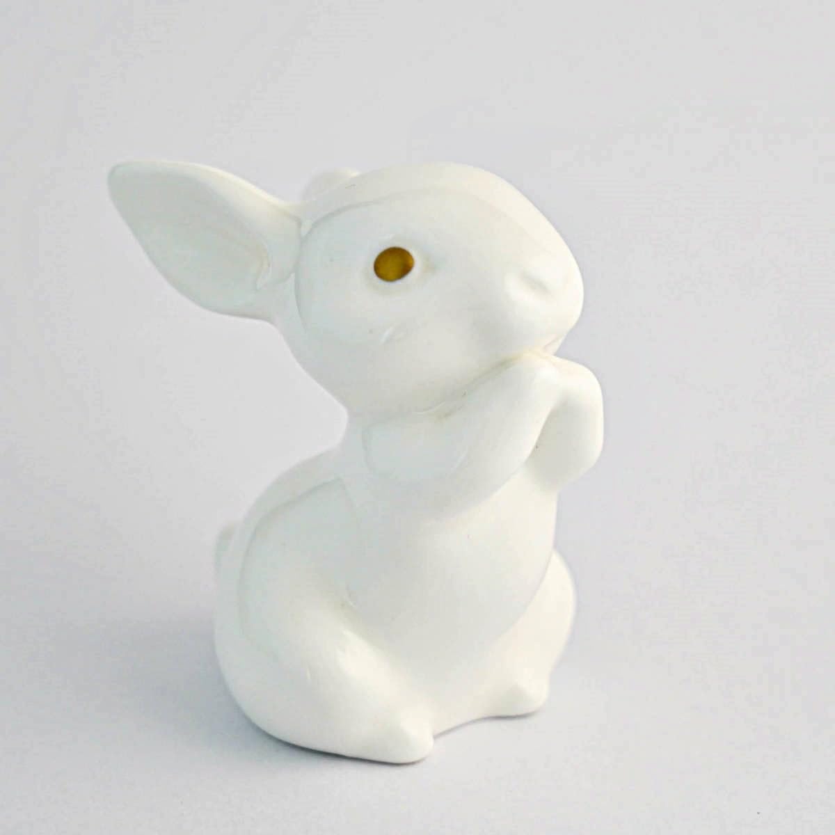 Noritake ボーンチャイナ うさぎの置物 Amazon.co.jp: #p5 NORITAKE ノリタケ 兎 うさぎ ボーンチャイナ