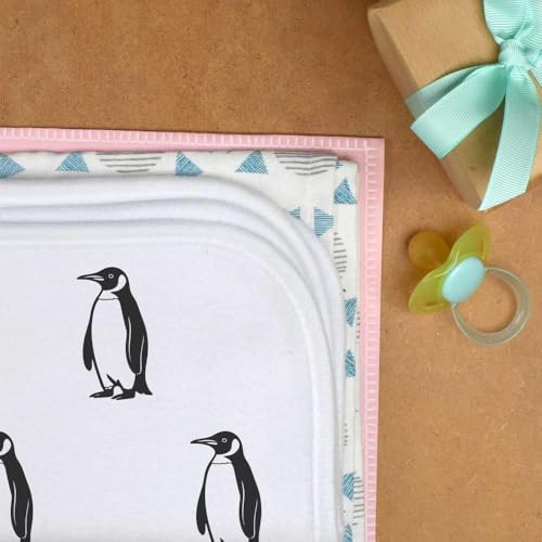 Azeeda 'Standing Penguin' Baby Burp/Wash Cloth (BC00034658)3