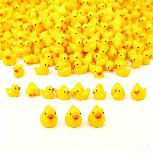 YongChiMaoYi 100pcs Mini Canard Figurine en Jaune, pour L'artisanat Décoratif, Les Paysages Miniatures, La Décoration De Gâteaux, en Résine Durable, Légère Et Facile À Nettoyer