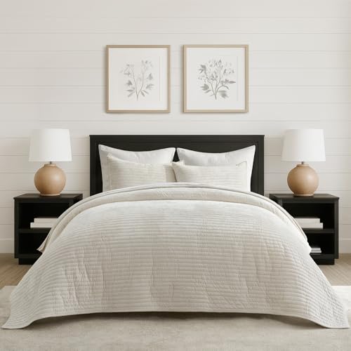 EVERGRACE Velvet Quilt Set King Size, Luxurious Soft Striped Channel Bedding Set, Lightweight Velvet Comforter for All Season, Oversized Bedspread Coverlet with 2 Matching Shams, Ivory White