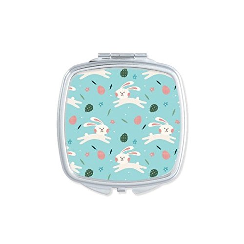 Miroir de maquillage compact fini les retouches ratées en voyage
