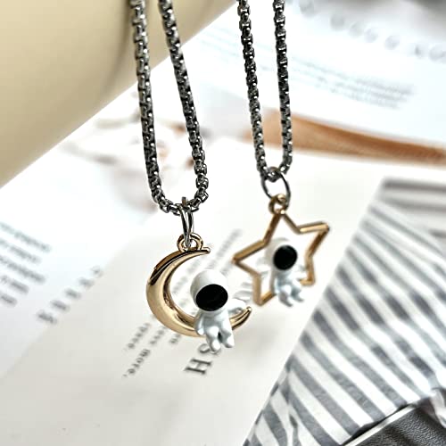 Couples Astronaut Pendant Necklaces,2Pcs Spaceman Promise Mutual Attraction Matching Jewelry Valentine's Day Gift for Husband Wife 5