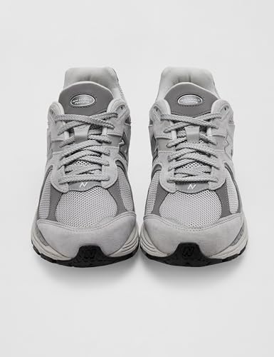 Image of New Balance Men 2002 Sneaker