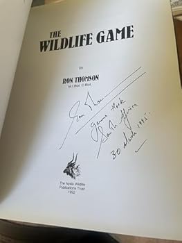 Hardcover The wildlife game Book