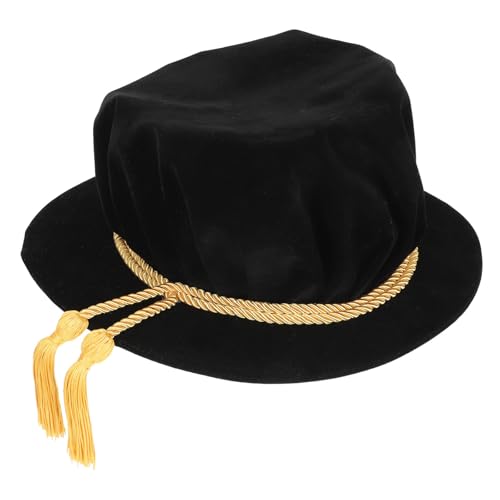 Chapeau de graduation en velours noir pour reussir vos photos de remise de diplome