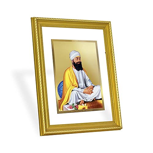 Image of Diviniti Guru Tegh Bahadur Ji Gold Plated Wall Photo Frame, Table Decor| DG Frame 056 Size 3 and 24K Gold Plated Foil| Religious Photo Frame Idol, Gifts Items (32.5 CM X 25.5 CM)