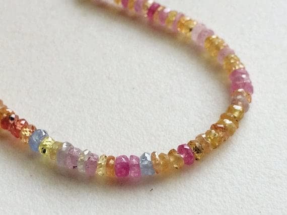 Multi Sapphire Necklace le cadeau précieux en pierres naturelles saphir