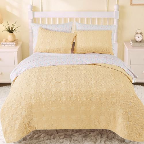 Image of Queen Comforter Set for Girls - 7 Pieces Yellow Dasiy Bed in a Bag | Jacquard Floral Queen Bedding Sets, Soft Lightweight Cute Comforter with Printed Sheets, Pillowcases & Shams for All Seasons