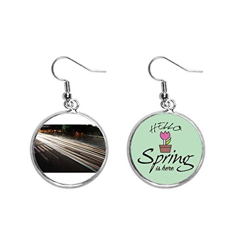 Pendientes de primavera con colgante decorativo de coche y luz de noche artística