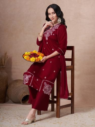 Ensemble kurta droite brodé en viscose avec palazzo marron taille L