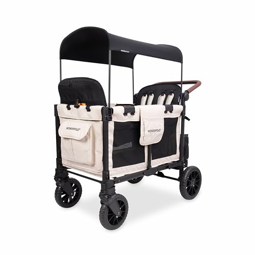 Facile accesso e comodità: il carrello pieghevole per 4 bambini dispone di una porta anteriore facilmente accessibile e sezioni del telaio rimovibili per salire e uscire senza problemi e spazio aggiuntivo per le gambe. Si ripiega rapidamente: perfetto per viaggiare o come carrozzina a 4 posti.