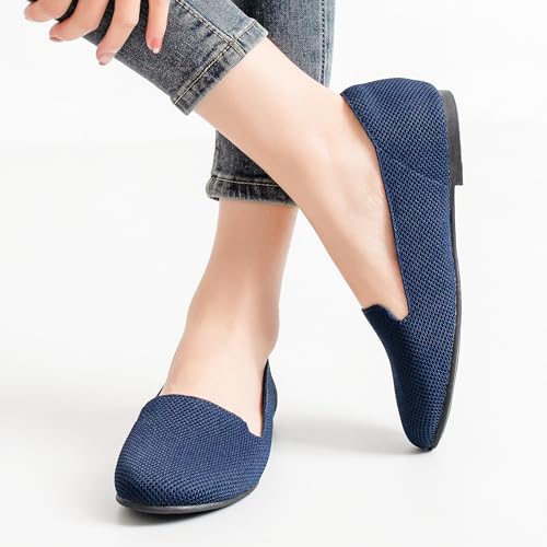 Image of Ataiwee Women's Wide Width Flat Shoes, Fashion Comfortable Plus Size Cute Round Toe Slip on Loafer Shoes.