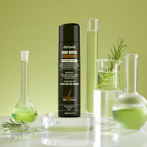 Image of Detoxie Advanced Hard Water Conditioner, 300 ml | Bond Repair| Hydrates, Smoothens & Controls Frizz | Argan Oil, Shikakai, Flaxseed, Niacinamide & Vitamin E | Unisex