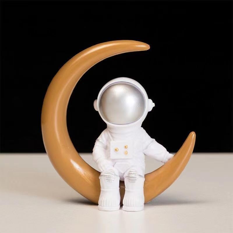 Miniatura 6 de Juego de 4 estatuas de astronauta blancas plateadas, figuras de escultura de astronauta, adorno para el hogar, decoración de tartas